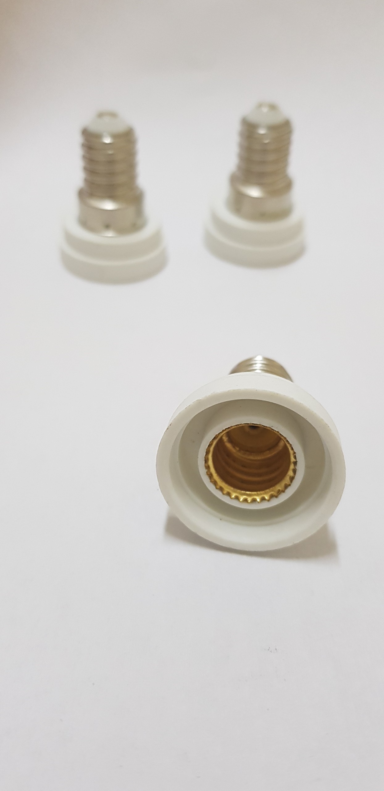 [HCM]Đui đèn E14 sang E12- Mẫu 1