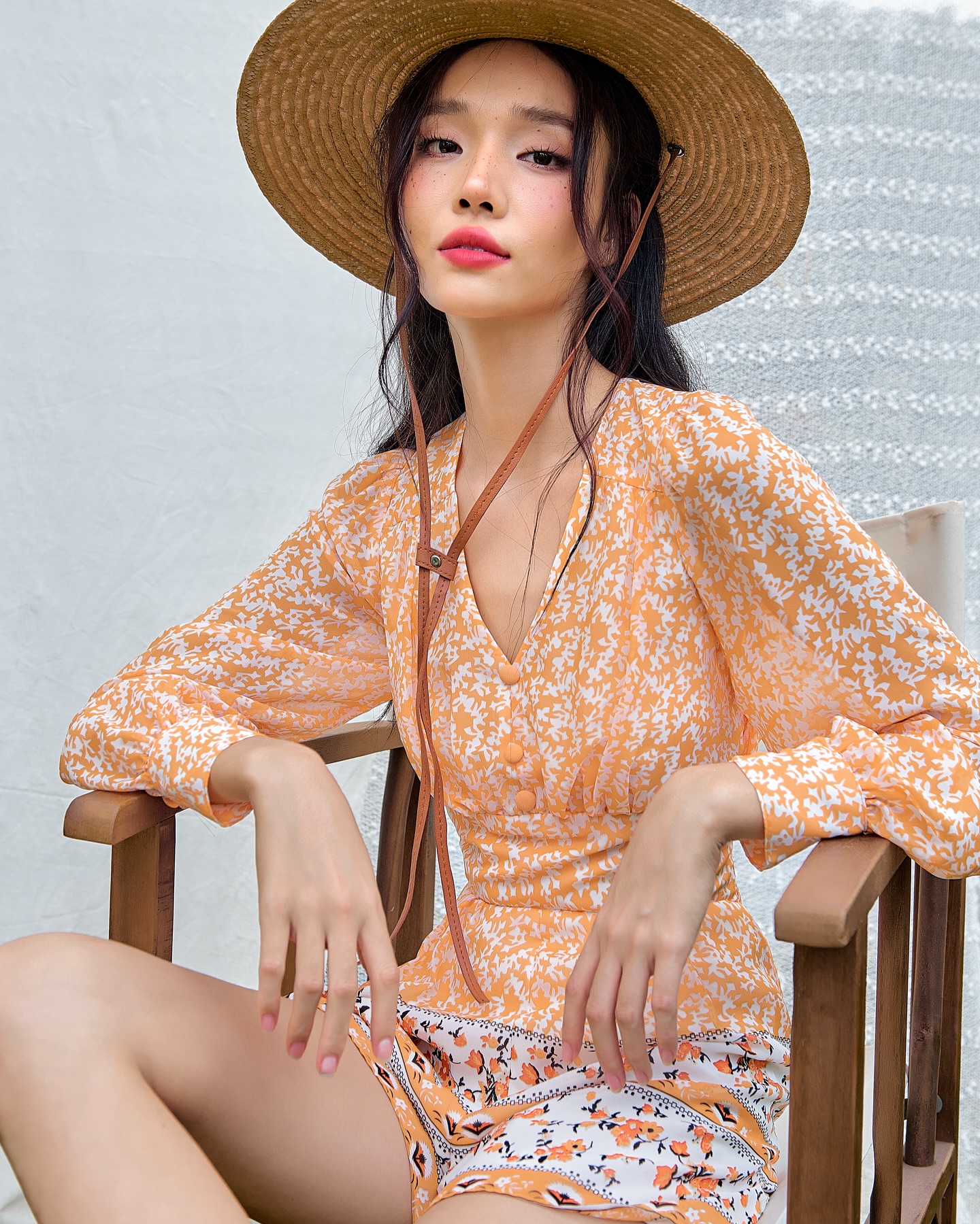 IRINA jump - jump hoa tay phồng cổ chữ V