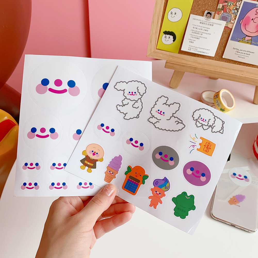 Miếng Dán Phim Hoạt Hình Mặt Cười - Hình Dán Cute A214