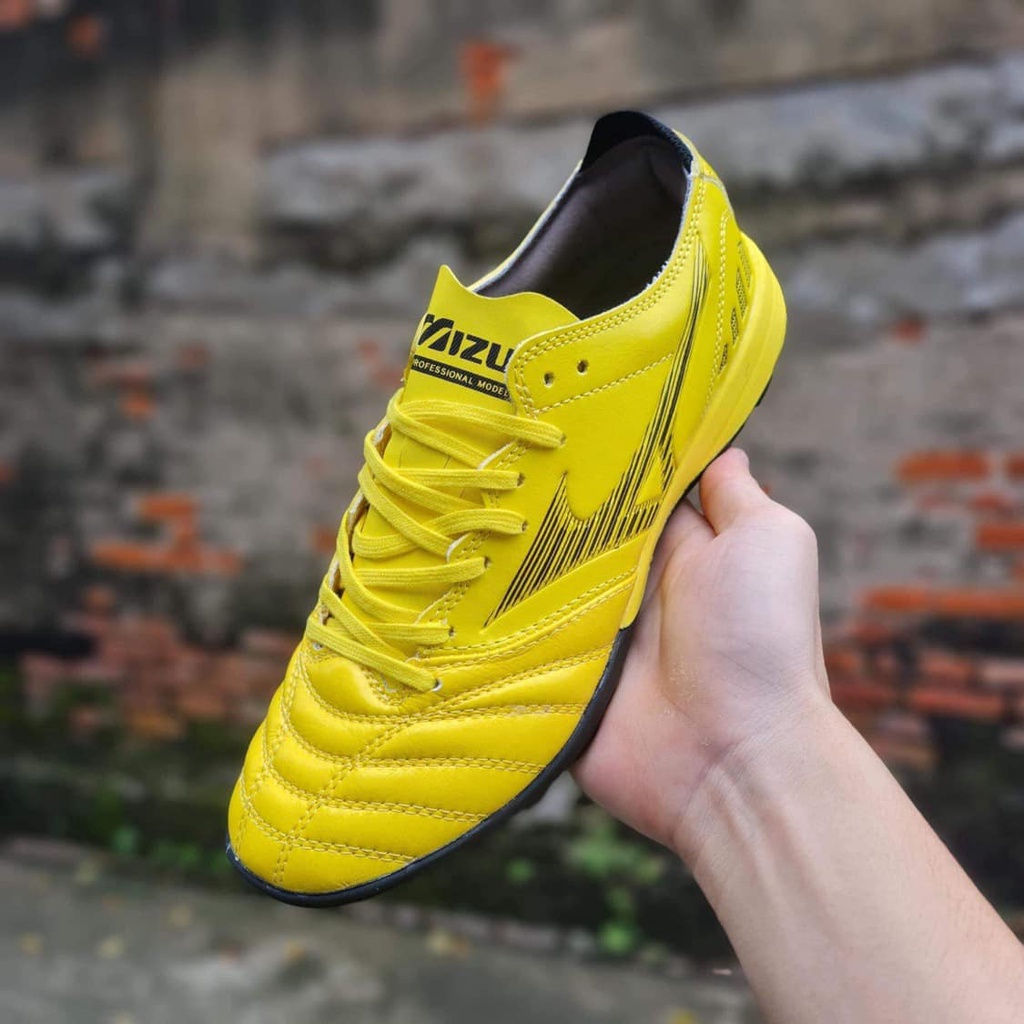 Giày Bóng Đá, Giày Mizuno Neo 3 Màu Vàng Đế Đen