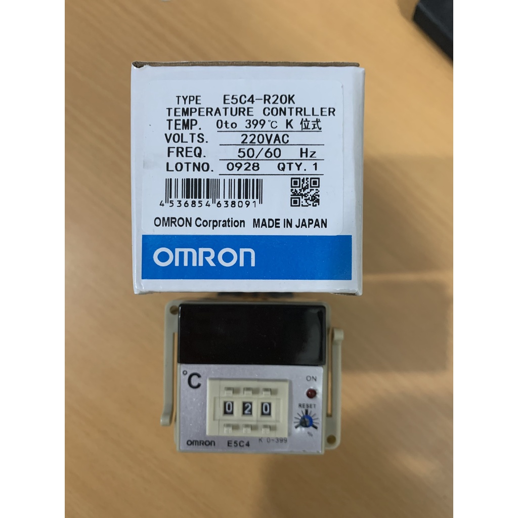 Đồng hồ nhiệt độ E5C4 kèm đế ( omron )