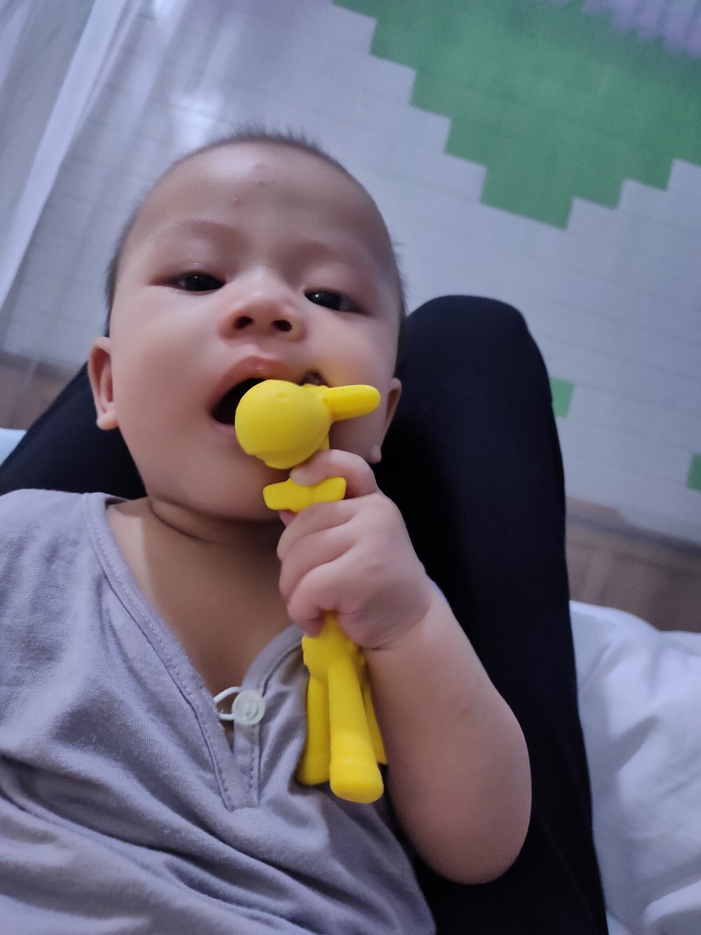 GẶM NƯỚU HƯƠU CHUỐI CHO BÉ mọc răng