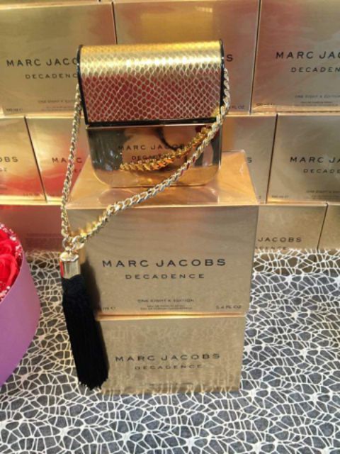 Nước hoa nữ Marc Jacobs Decadence One Eight K Edition 100ml