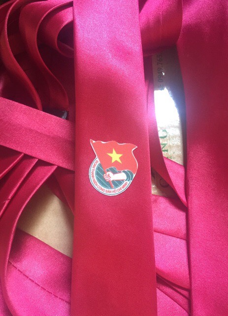 cà vạt Đoàn thanh niên