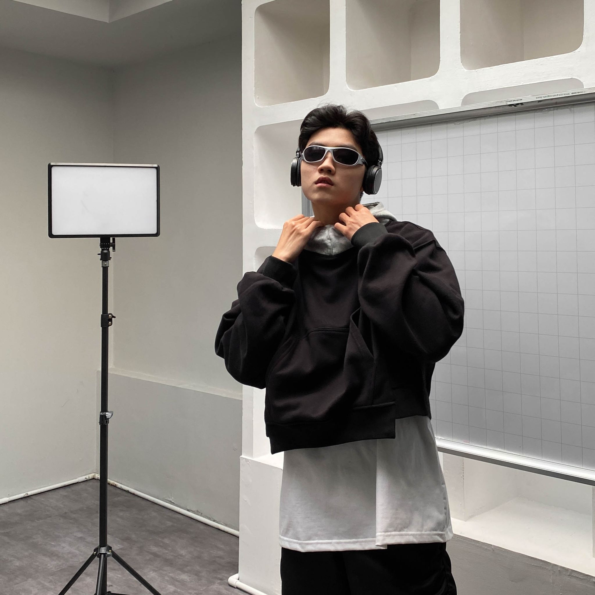 ÁO KHOÁC FF Y2K CROPPED HOODIE