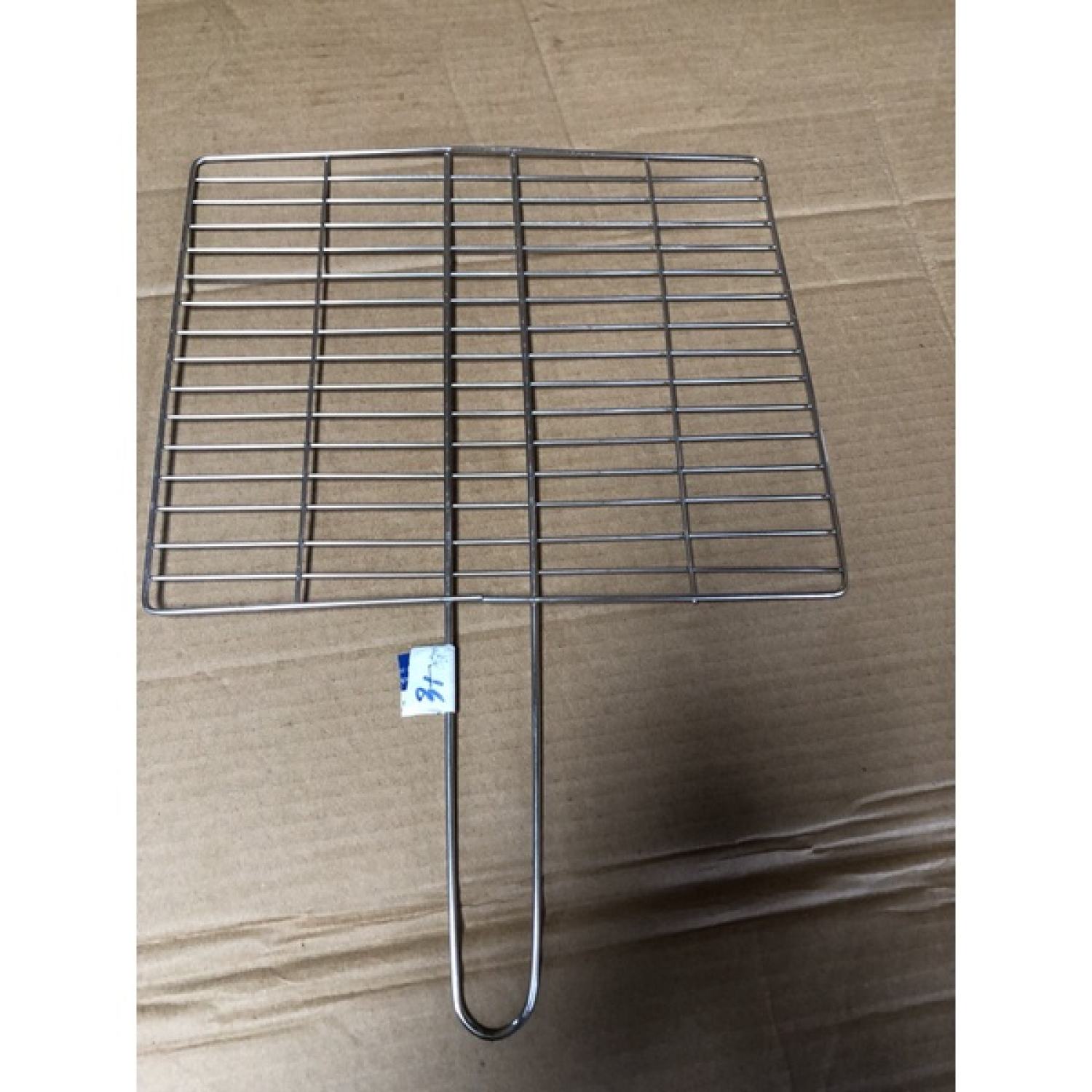 Vỉ nướng inox có hai quai cầm đủ kích cỡ