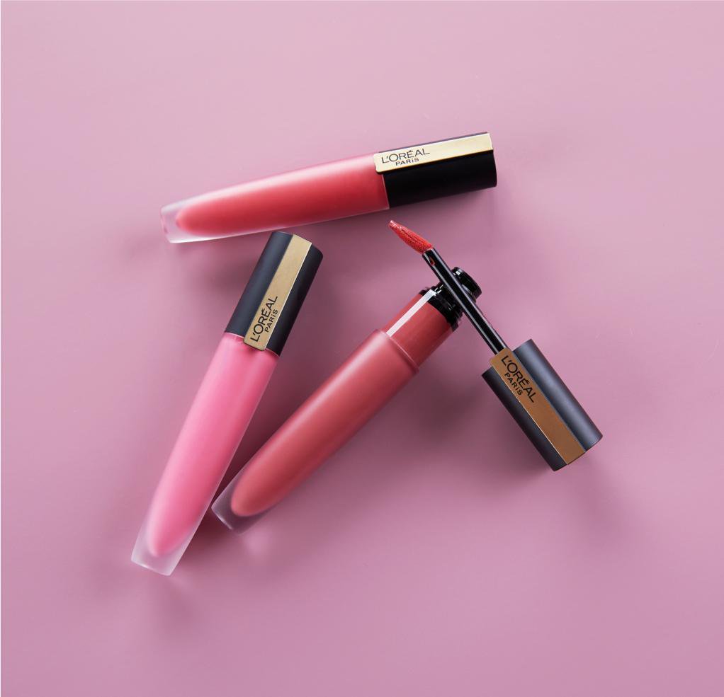 Son kem L'Oreal mini màu 121 Choose (2.1ml)