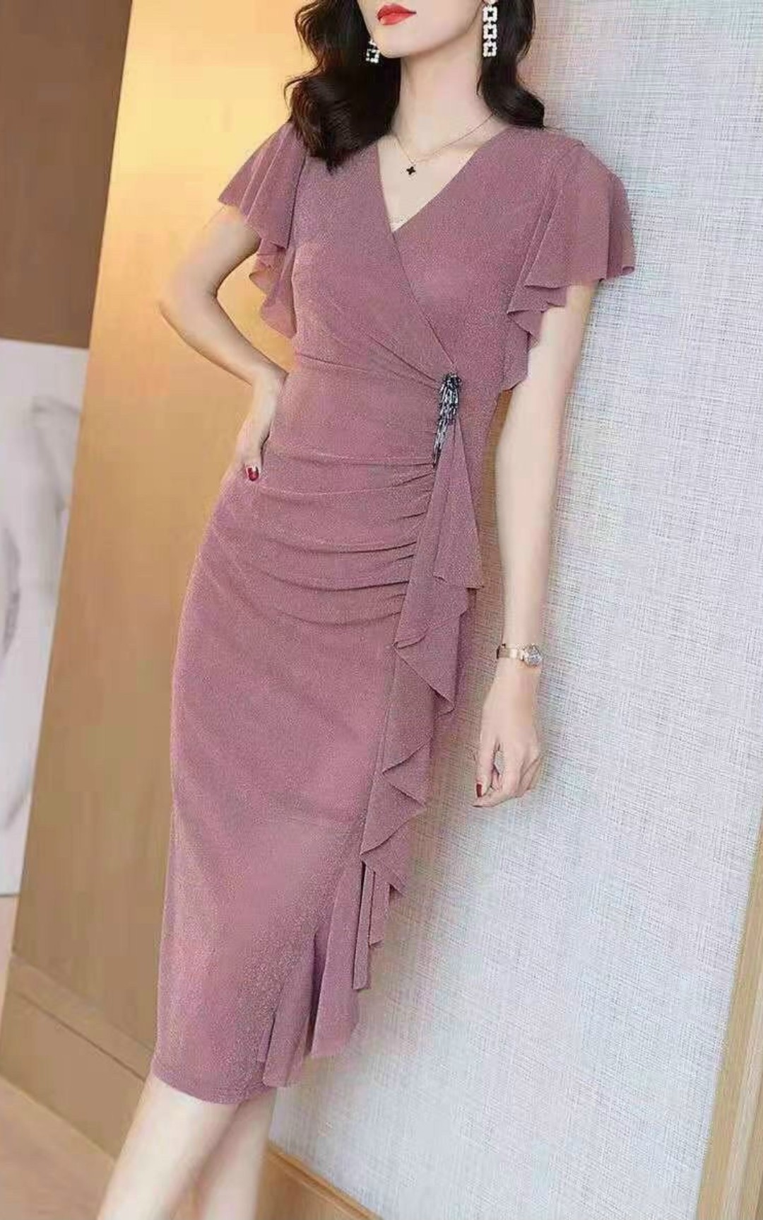 Đầm ôm body cổ v phối bèo kèm phụ kiện cao cấp - glady g87 - đầm ôm body dáng dài sang trọng, thanh lịch, phù hợp mọi hoàn cảnh