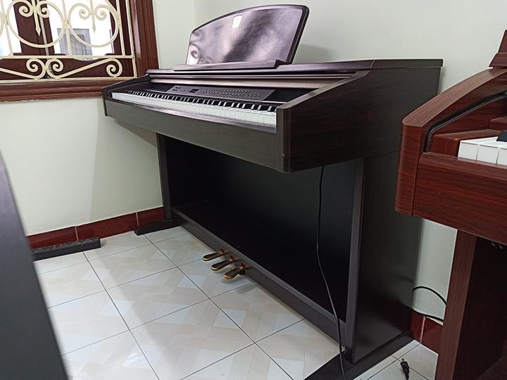 Đàn piano điện YAMAHA CLP 130