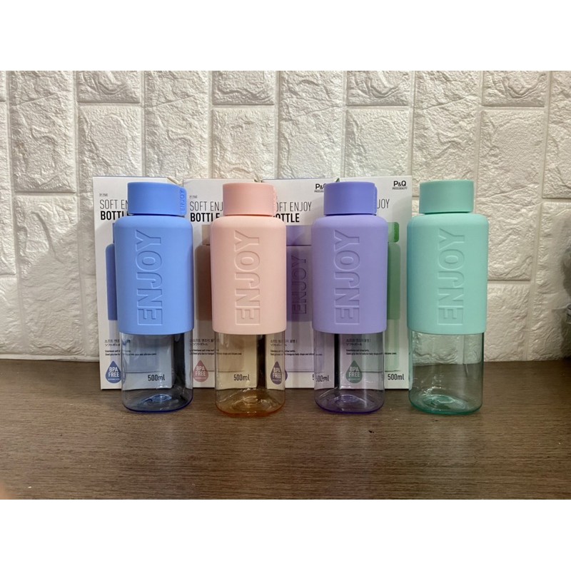 Bình nước nhựa soft enjoy lock&lock p-1740 dung tích 500ml có 4 màu hàng p&q