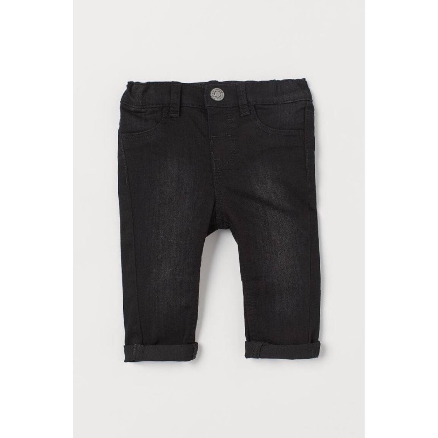 Quần jeans H&M nhiều màu cho bé siêu xinh siêu đáng yêu ❤️😍❤️