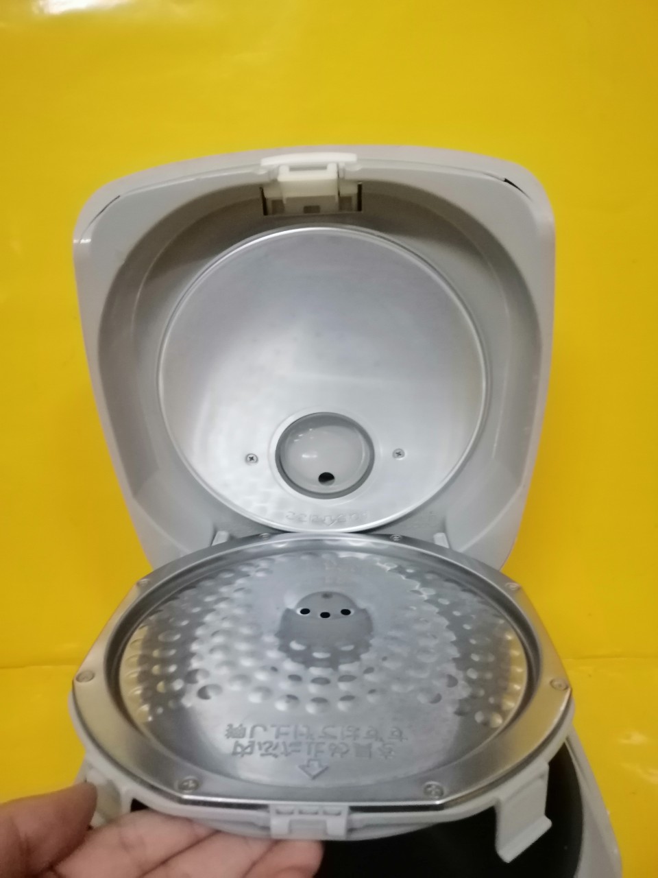 Nồi cơm nội địa Nhật Zojirushi NP-HCD10E4 (1.0L) (0371121)