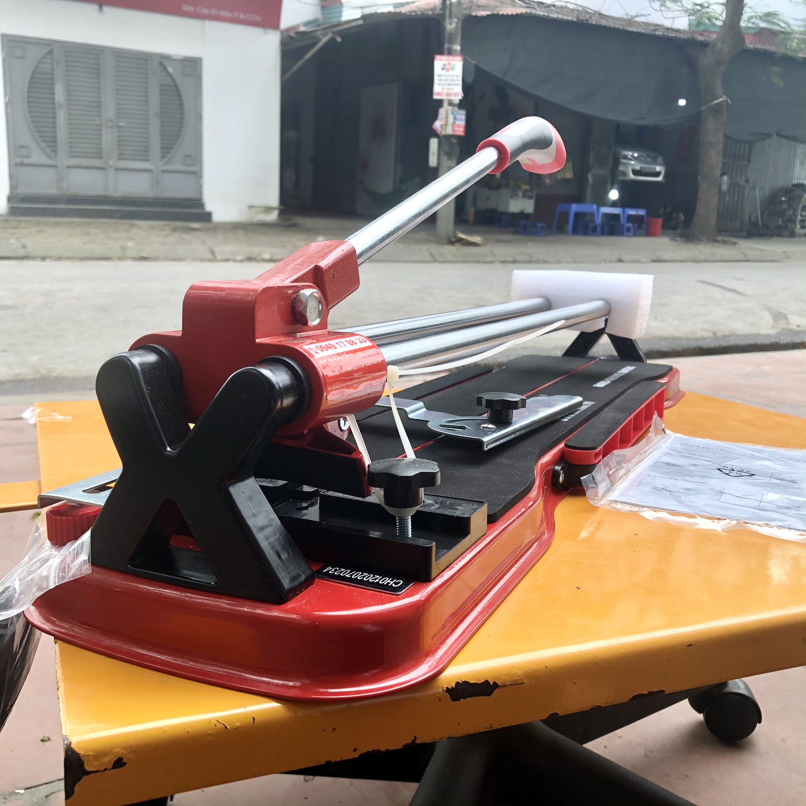 Máy Cắt Gạch Bàn Oshima 600mm BCG-600