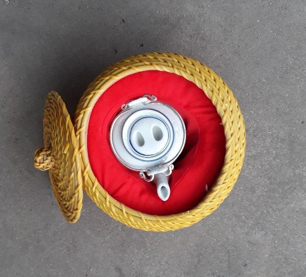 Giỏ ủ ấm cộng tích trà 1,5 lít