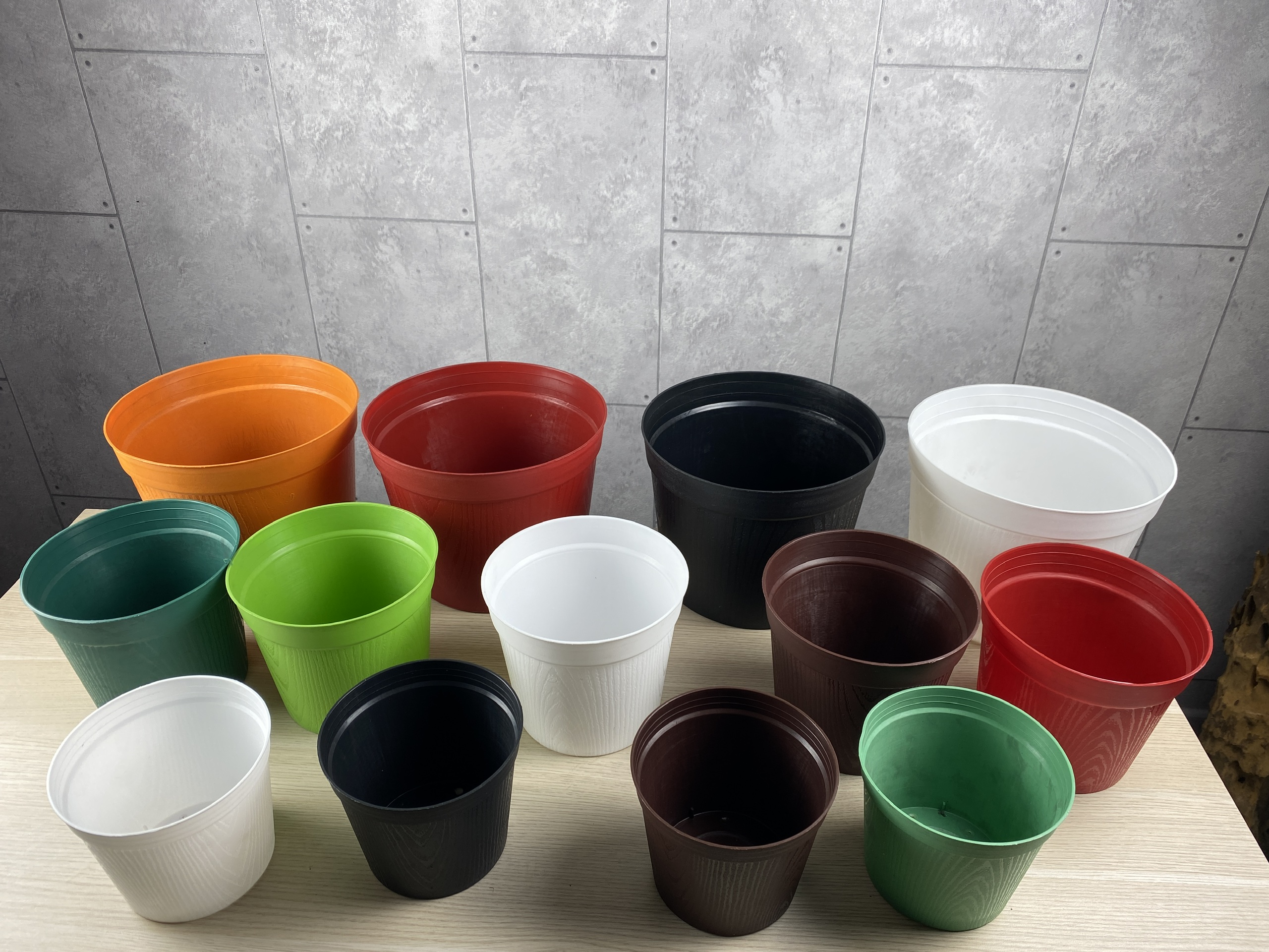 [HCM]5 Chậu Nhựa Vân Gỗ Size 15cm