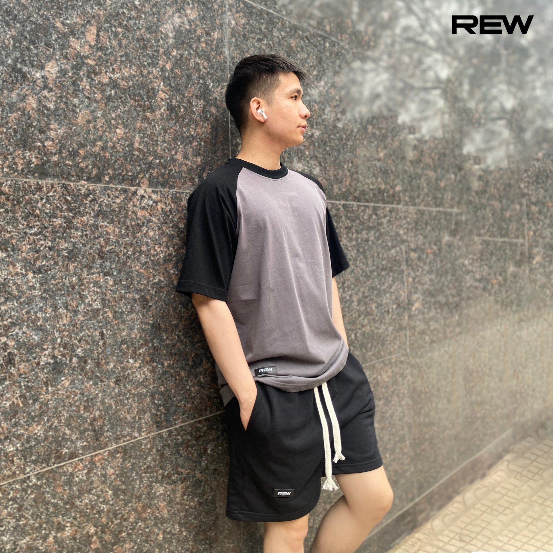 Áo Phông raglan trơn REW cotton 100% 250gsm dày dặn basic form rộng oversize