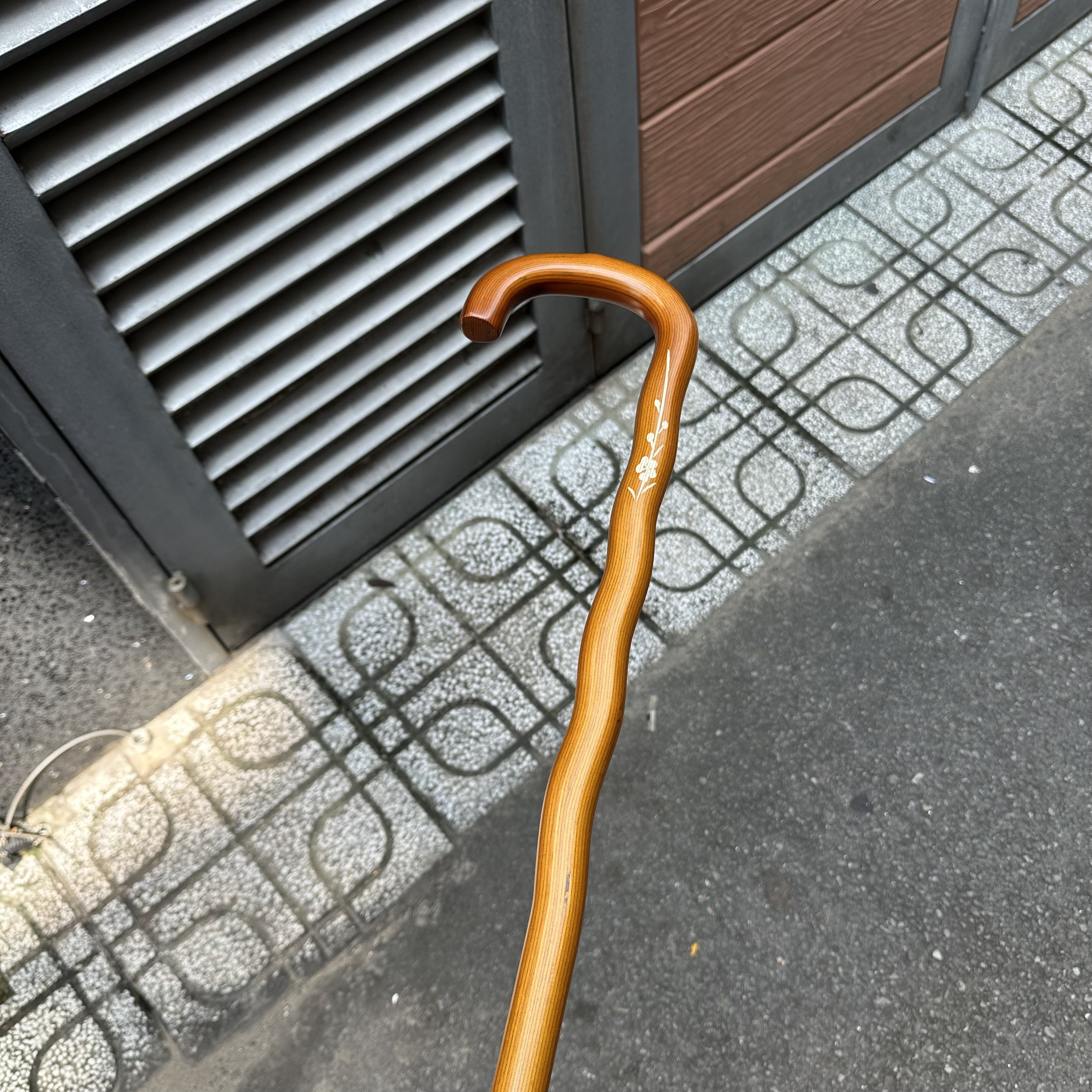 [Type 1] batoong wood stick for elder-wooden walking aid for elder-L handle-solid tree wood