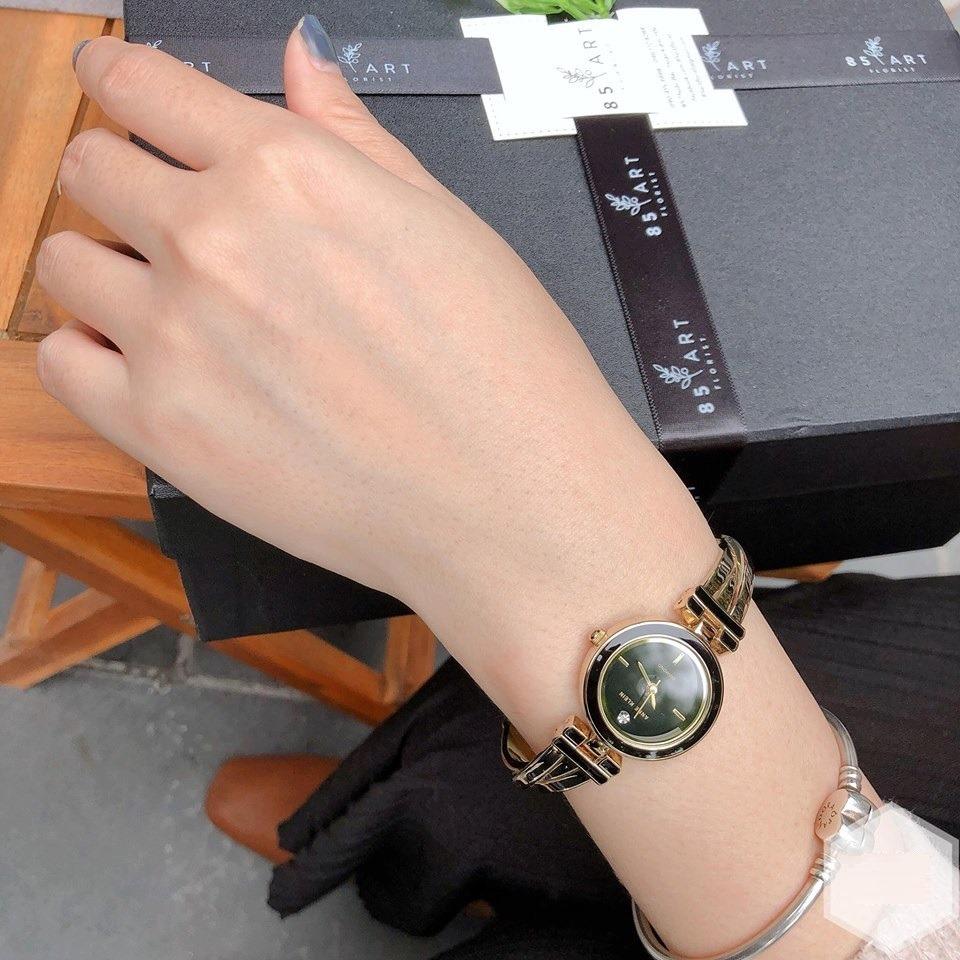 Đồng hồ Anne Klein