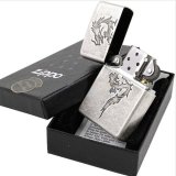 Bật Lửa Zippo Bạc Bụi Khắc Rồng (Bạc)