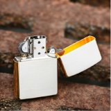 Bật lửa Zippo mạ vàng đức phật Thích Ca Mâu Ni (Vàng)