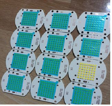 Chíp led 3030 cho đèn đường siêu sáng 50w 30-36V