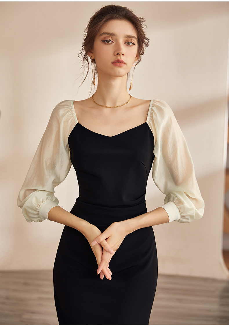 Đầm đen dáng ôm phối tay trắng cổ trái tim cột dây