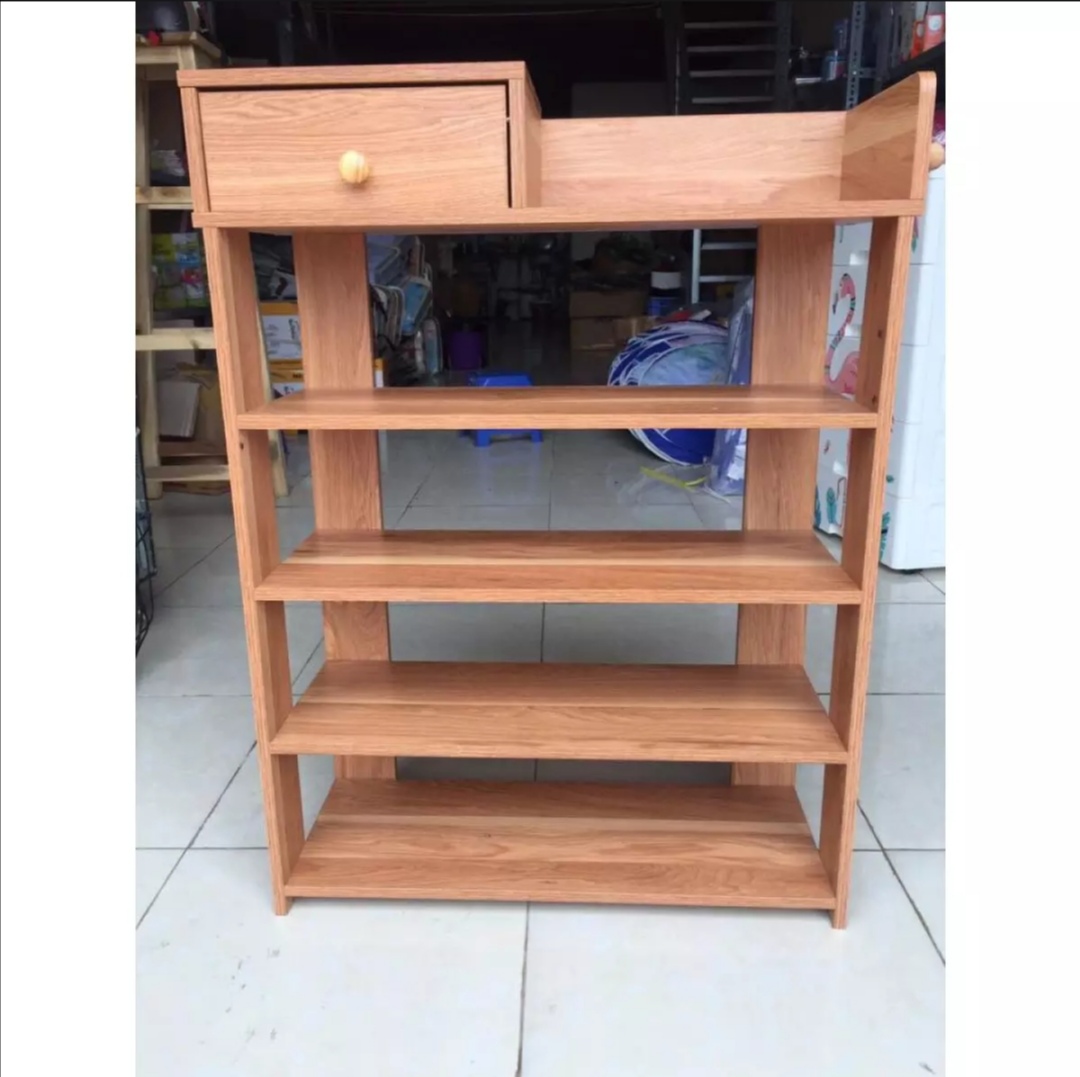 Kệ giày gỗ 5 tầng. Kích thước: 75 x 24 x 83cm. Gỗ MDF phủ Melamine.