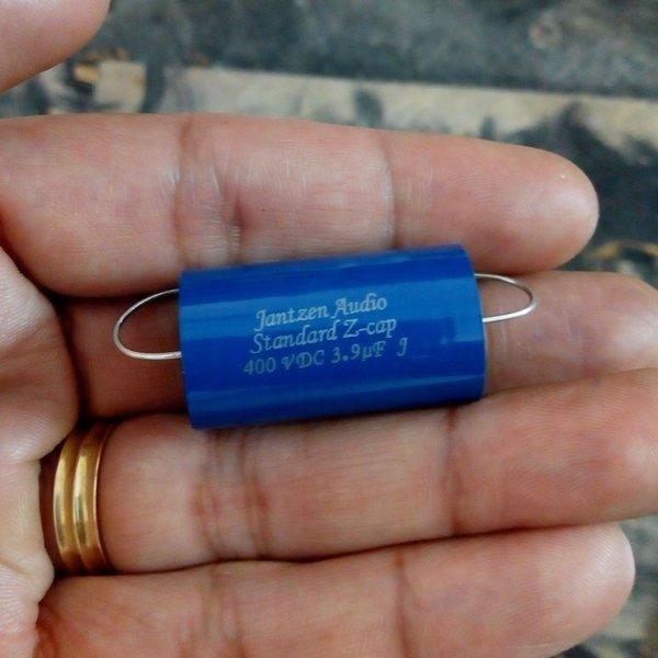 Tụ jantzen 3.9uf 400vdc standard z-cap, giá bán theo cái