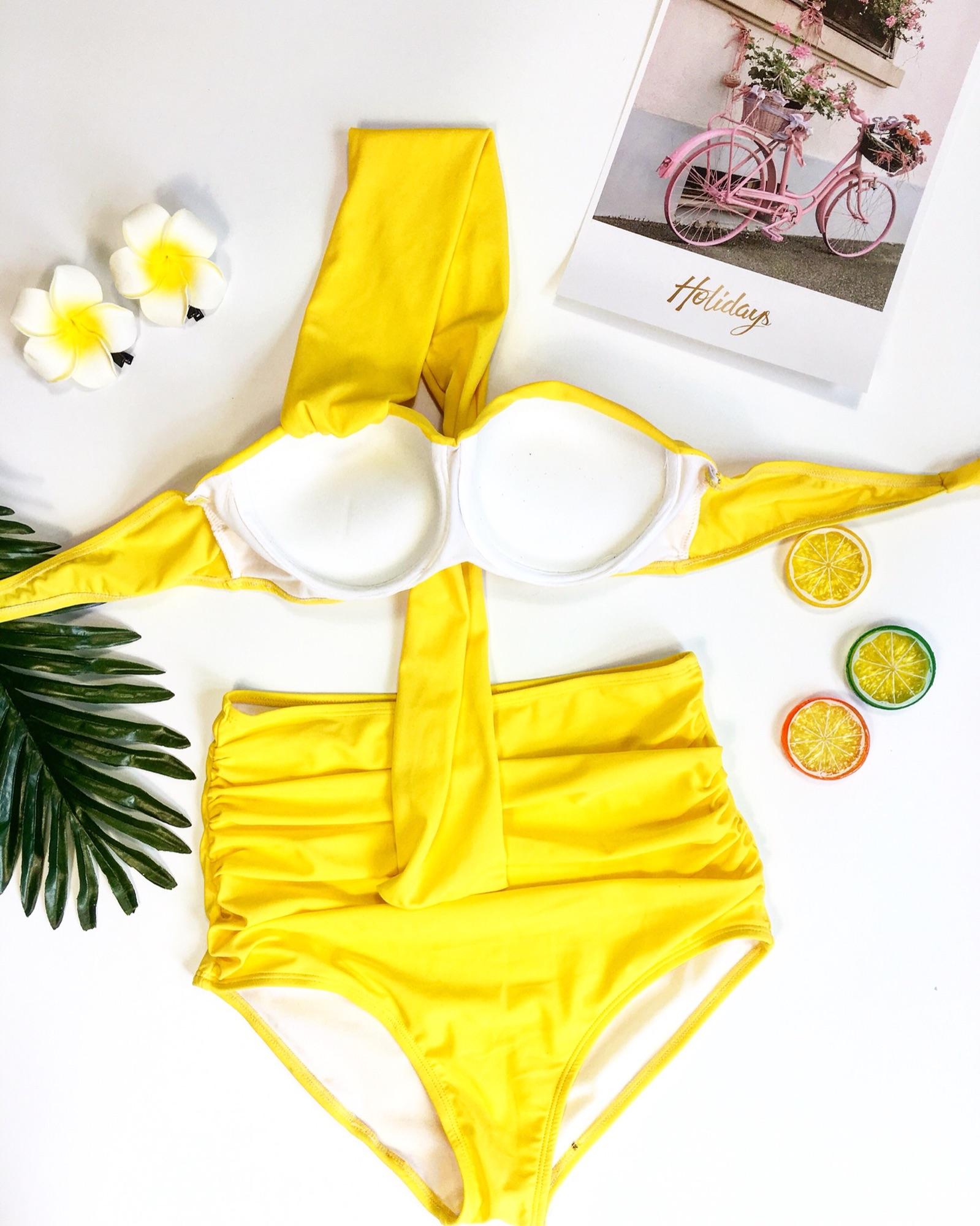[HCM]bikini áo xoắn quần nhún vàng
