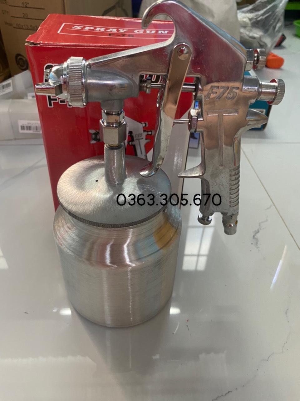 Súng phun sơn F75 bình dưới 800cc , đầu phun 1.8mm
