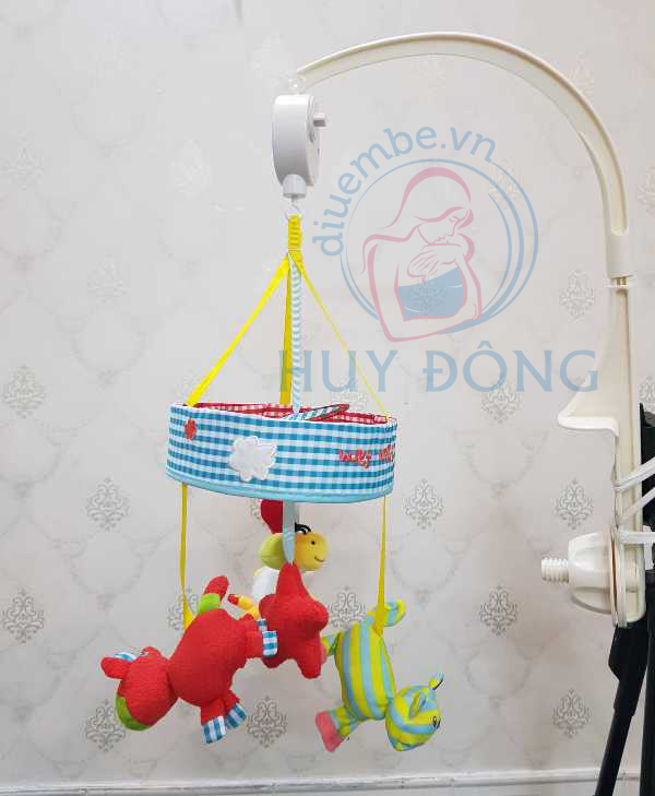 TREO NÔI CÓ NHẠC CÓ CÂY TREO CŨI