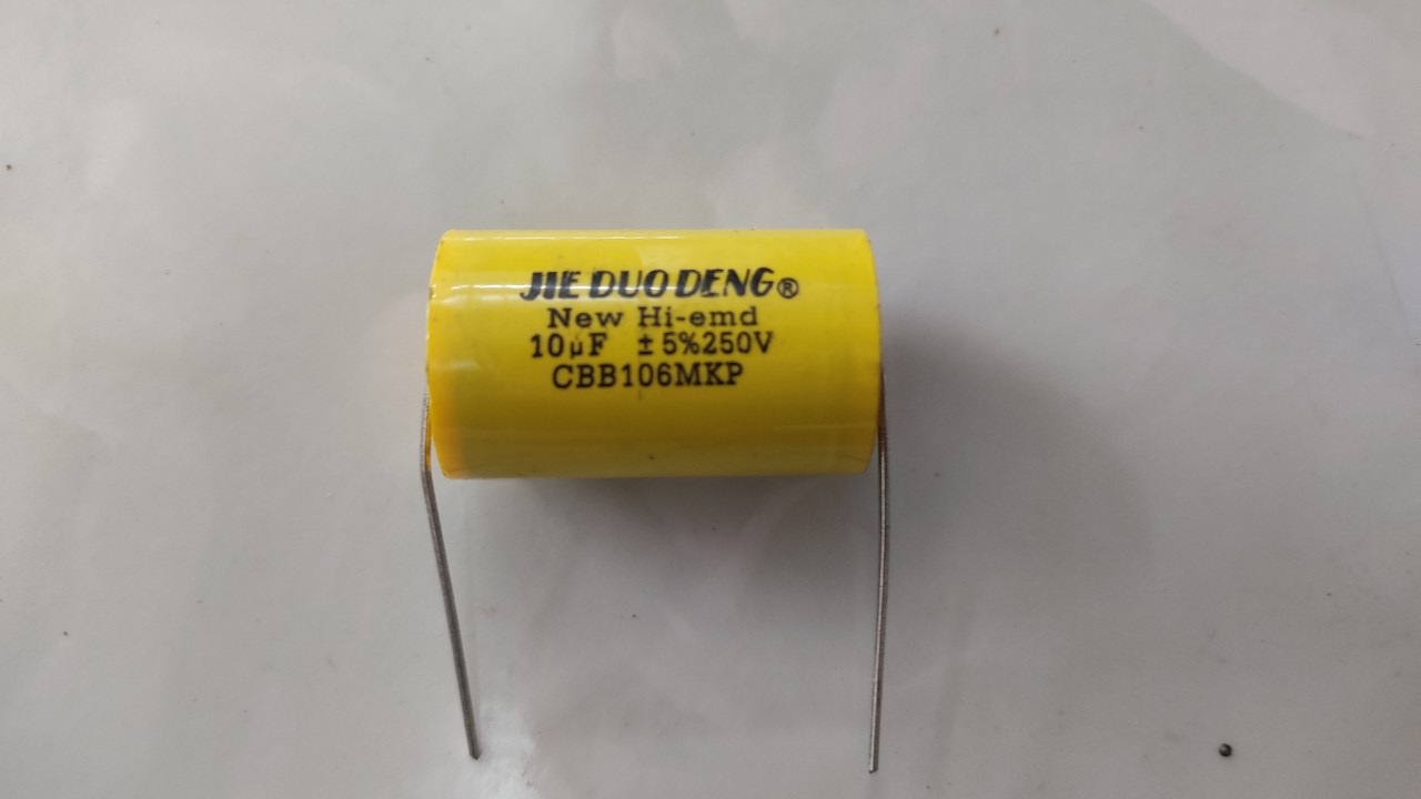 tụ phân tần vàng tròn 10 MF - 250v - giá 2 con