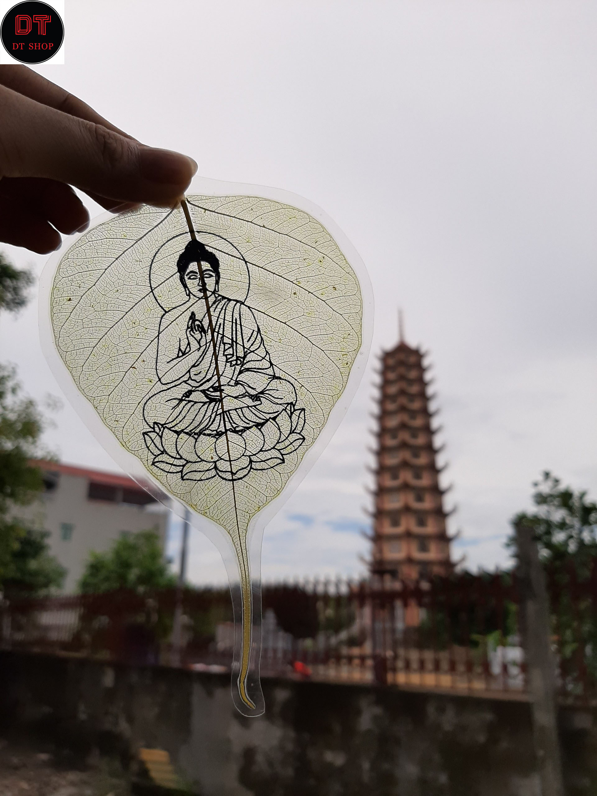 Lá bồ đề may mắn màu vàng size lá vừa