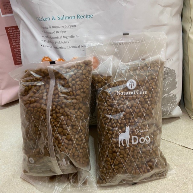 1kg(´◡`)THỨC ĂN NATURAL CORE BENE M50 CHO CHÓ THỊT GÀ & CÁ HỒI (túi lẻ)