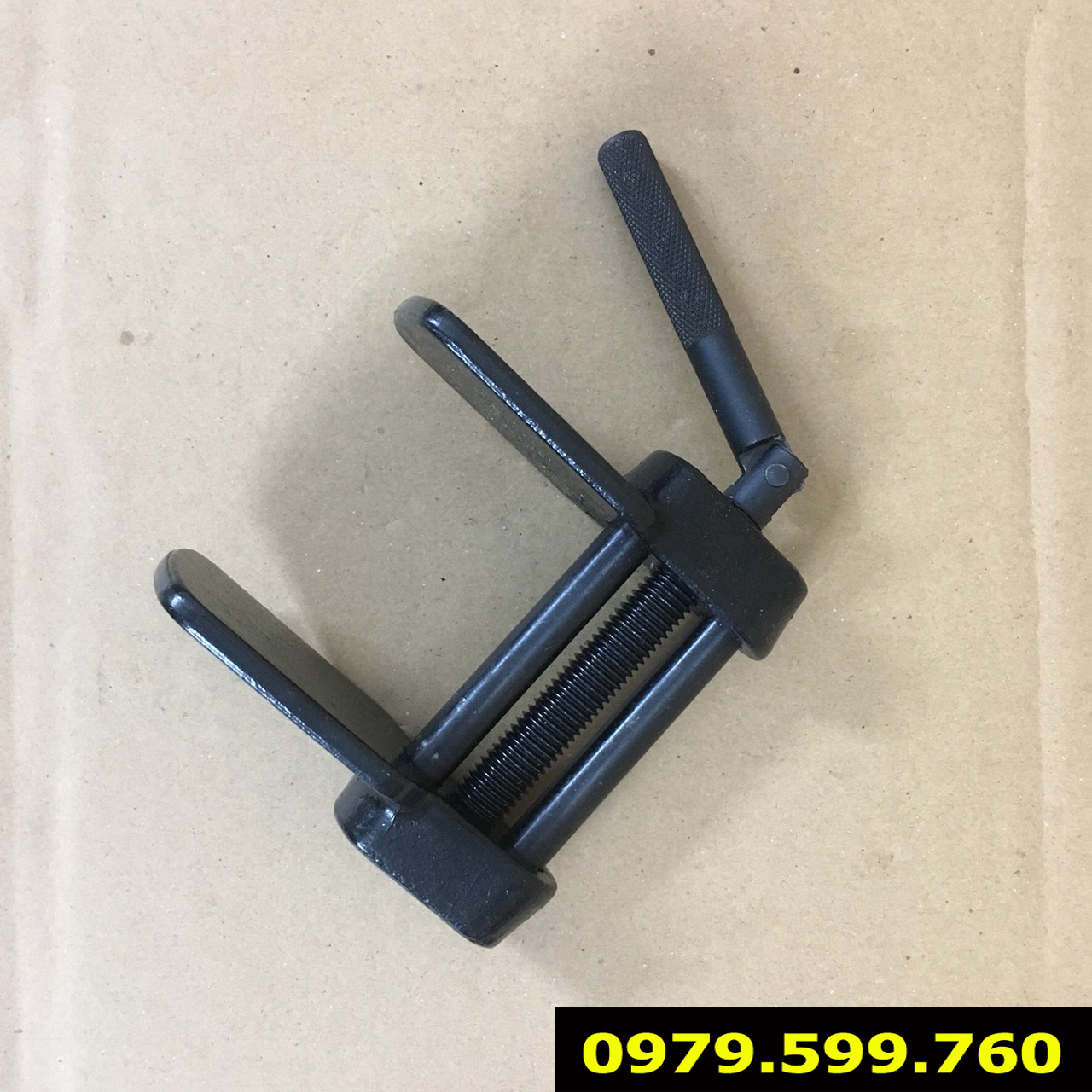 Vam ép piston phanh xe