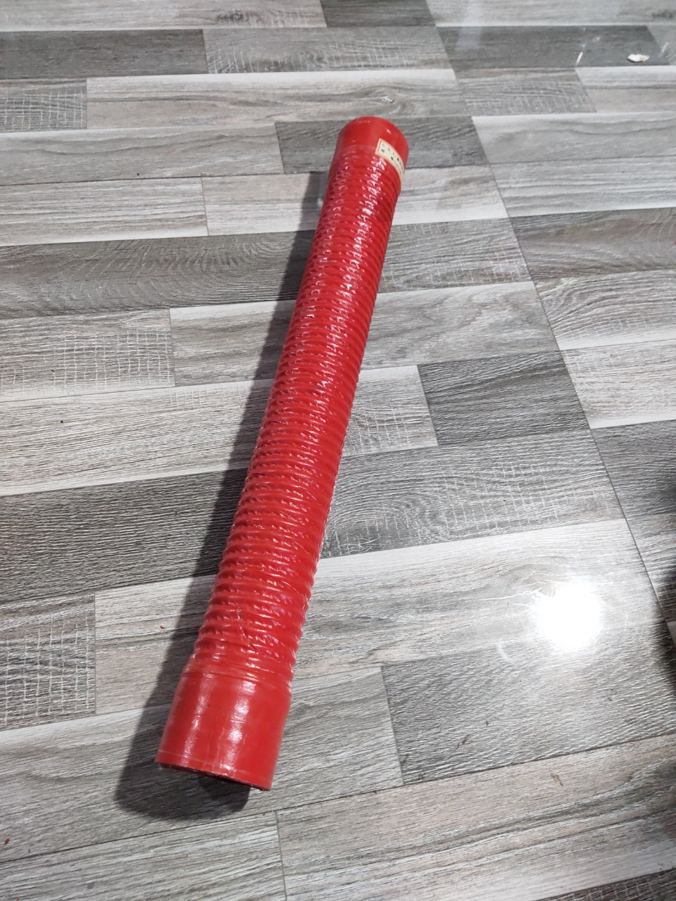Sản phẩm gia đình làm: Cao su cổ hút phi 65 dài 60cm