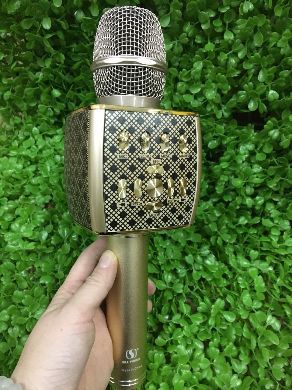 Micro Karaoke Bluetooth Kèm Loa Giá Rẻ  Micro Karaoke Bluetooth  Micro YS-95. Mic Karaoke Bluetooth  Tích Hợp Công Nghệ Âm Thanh Hifi Micro Live Stream Cực Hay Giả Giọng Sinh Động.