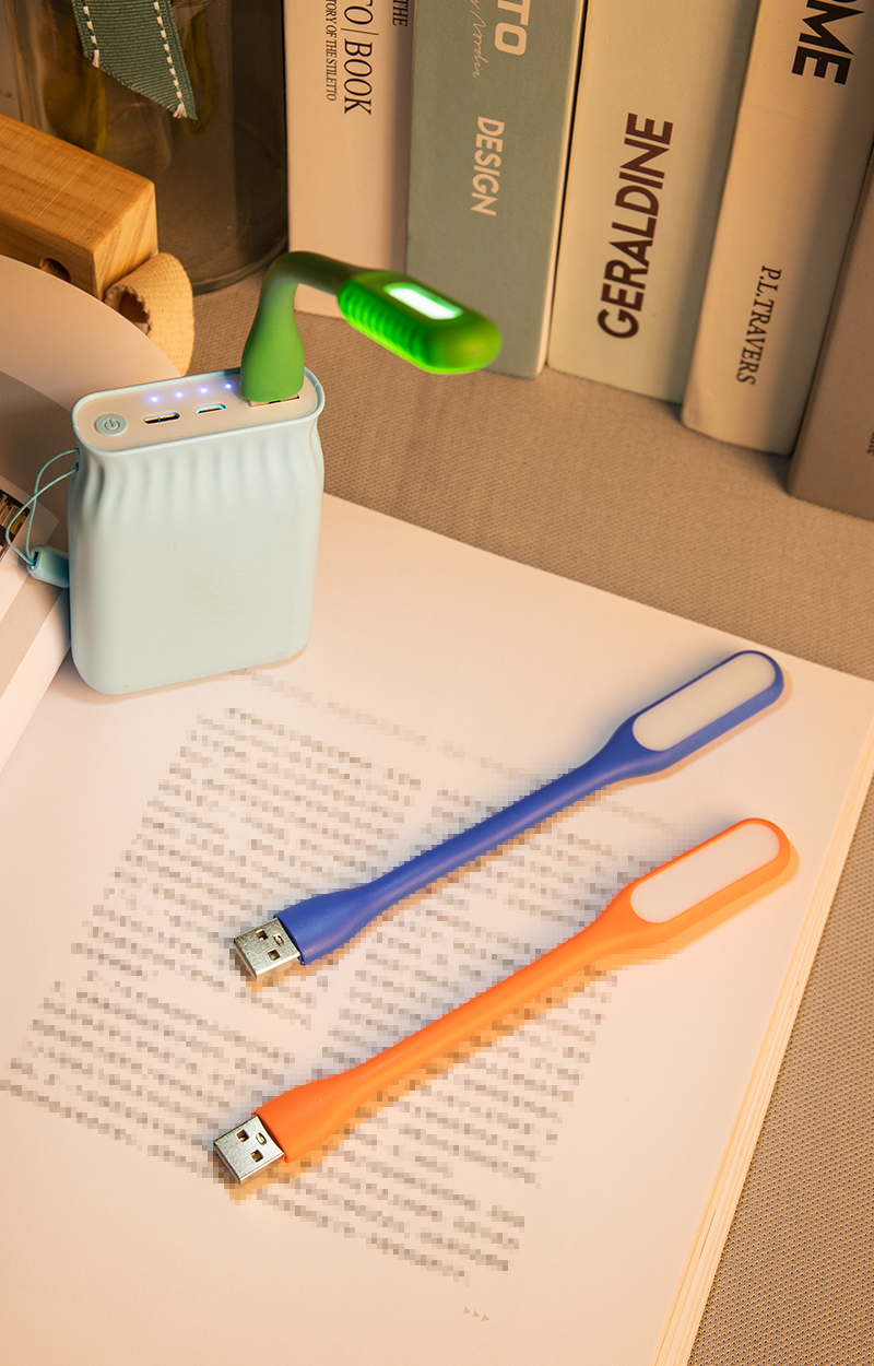 BASIKE Đèn LED mini giao diện USB chiếu sáng đơn giản cho laptop