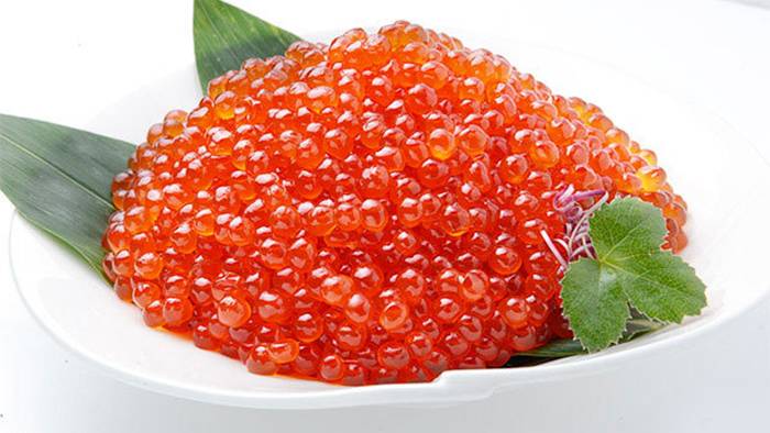 Trứng cá đỏ 105g Nga