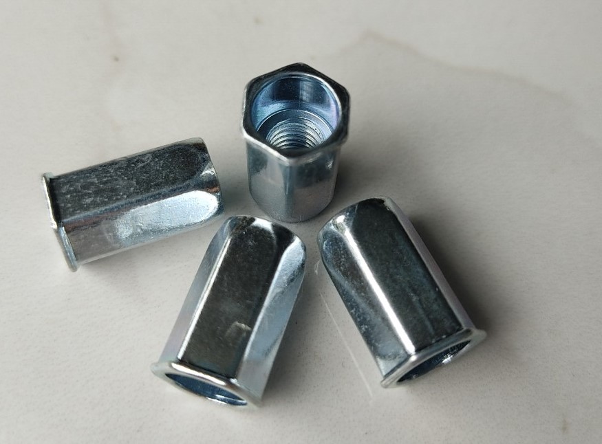 Gói 50 cái Tán rút lục giác M5 M6 M8/ Ốc rút lục giác/ Tán rút nửa lục. Chất liệu: Mạ kẽm trắng.