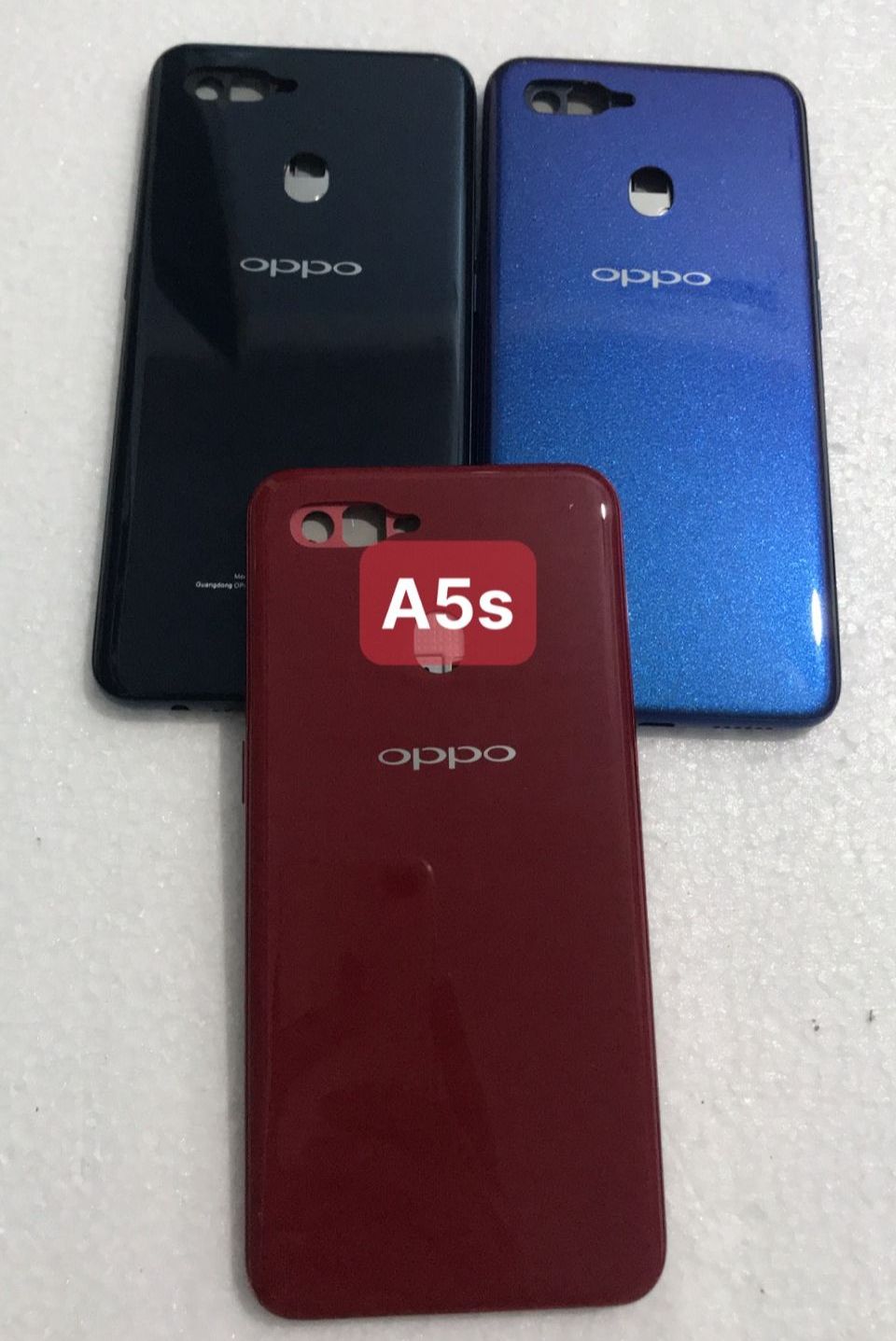 bộ vỏ oppo A5s - gồm lưng,xương ,sườn,phím,kính camera