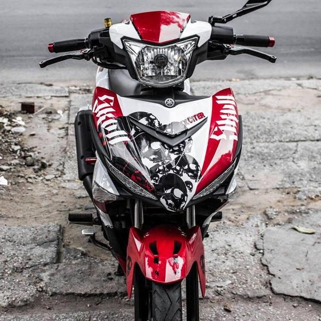 Tem Trùm Exciter 150 Trắng Đỏ Đầu Lâu