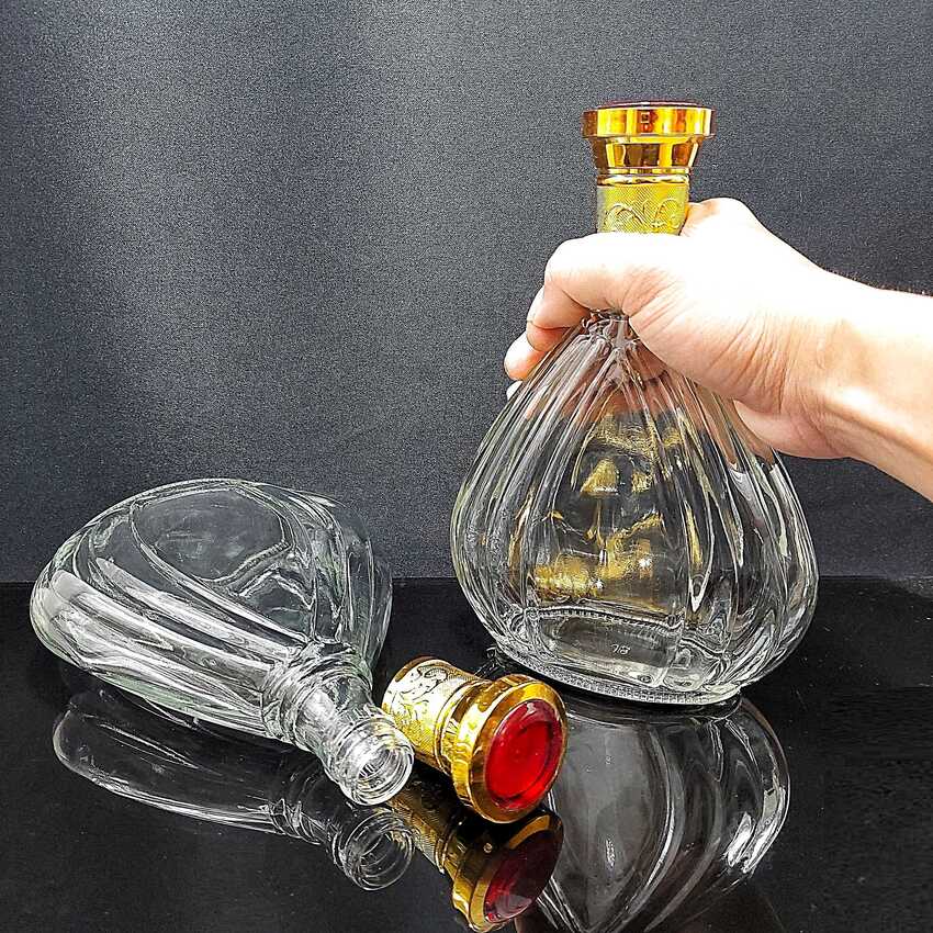 Glass Bottle 500ML – Flat shape – Lotus Flower design – Red Cap – C5 pattern - 1 bottle