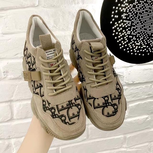Giày sneaker nữ JITUN mới siêu chất