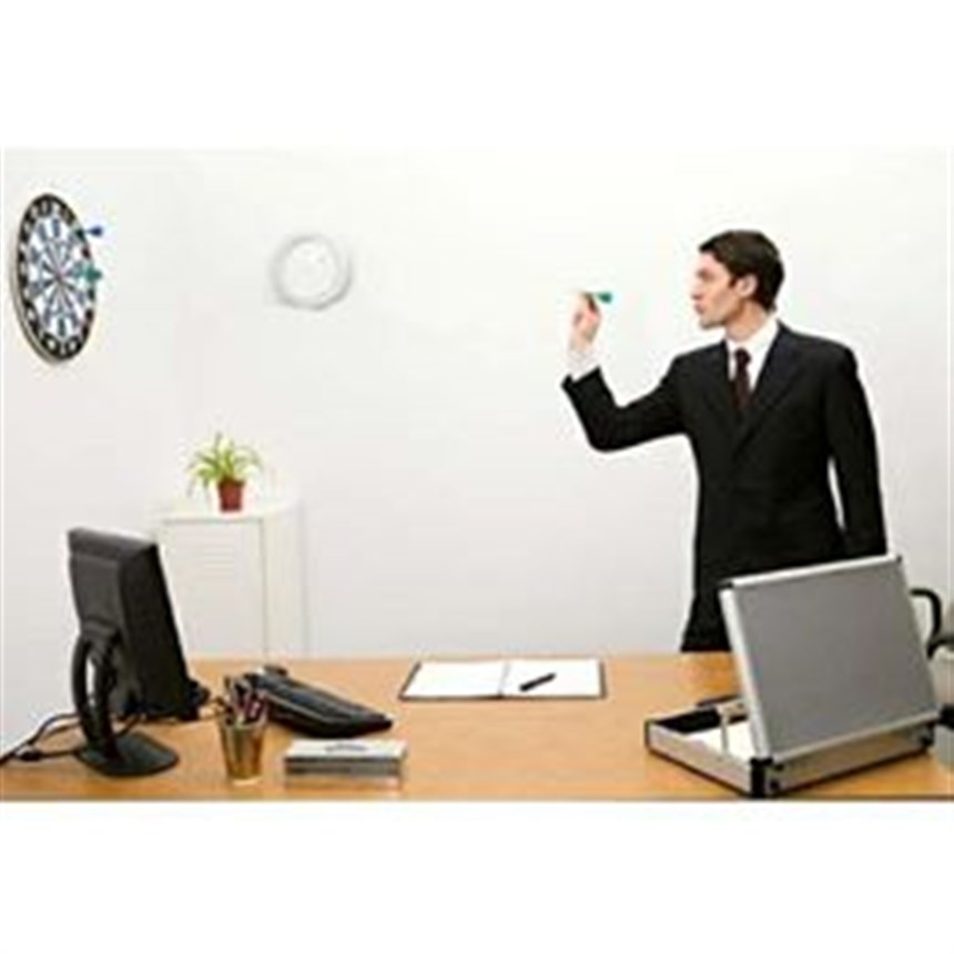 Đồ chơi bảng phi tiêu nam châm 2 mặt