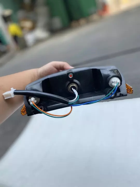 ĐÈN HẬU ( ĐÈN LÁI ) XE CITI 100 DAELIM