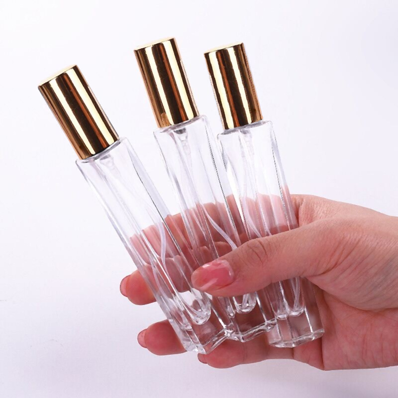 Chai chiết 10ml vuông nắp vàng/đen