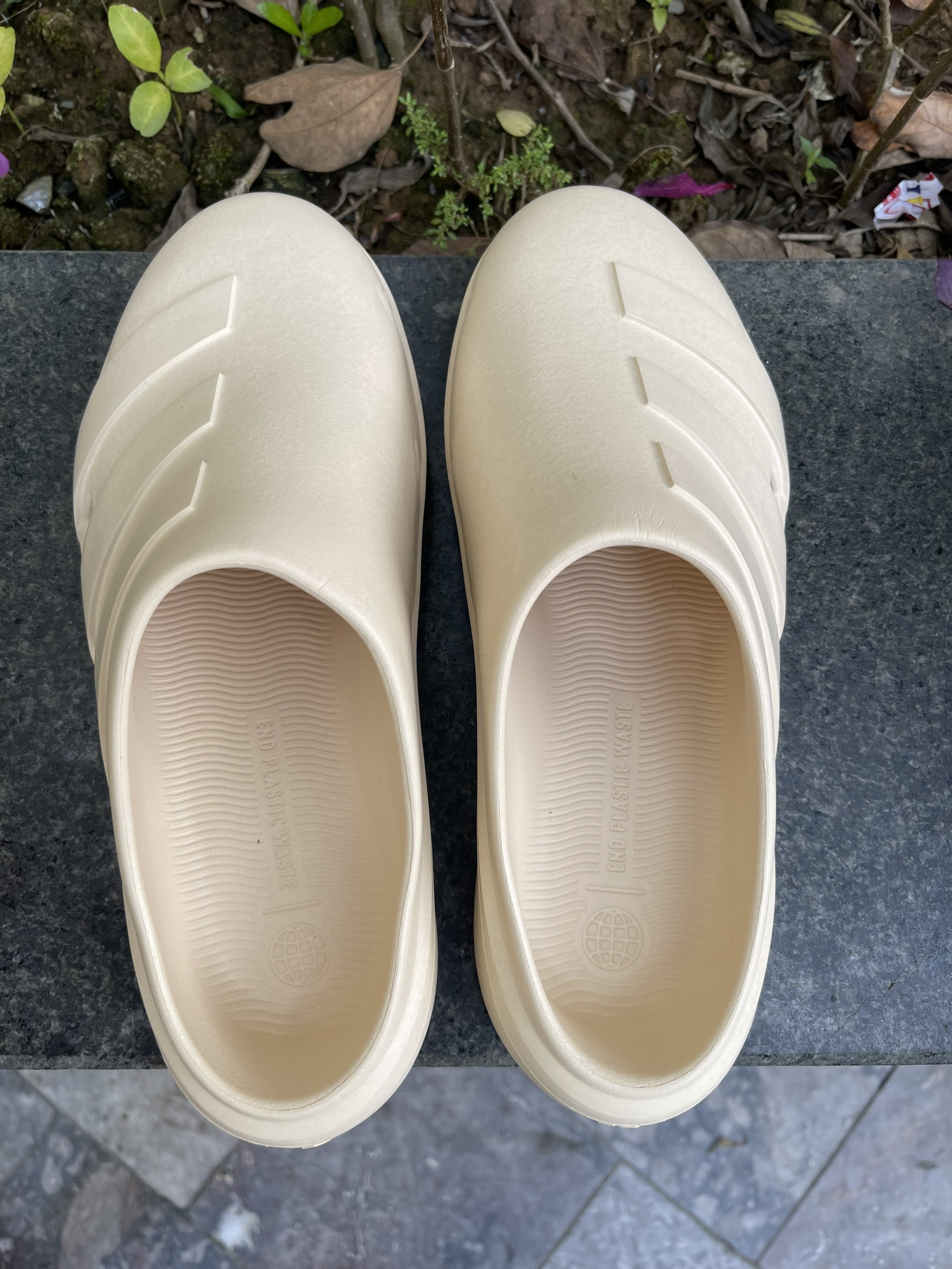 [CHÍNH HÃNG 100%] THETHAOCHINHHANG Dép sục Adilette Clogs 22