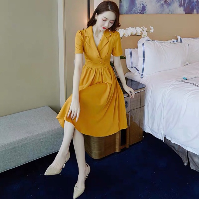 [HCM]Đầm sm vàng nghệ nút bọc