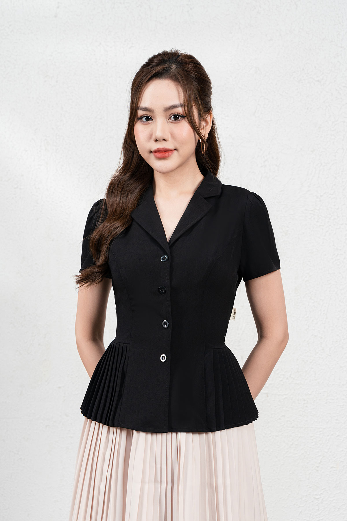 Áo peplum lamer gấu dập ly l61h22h016